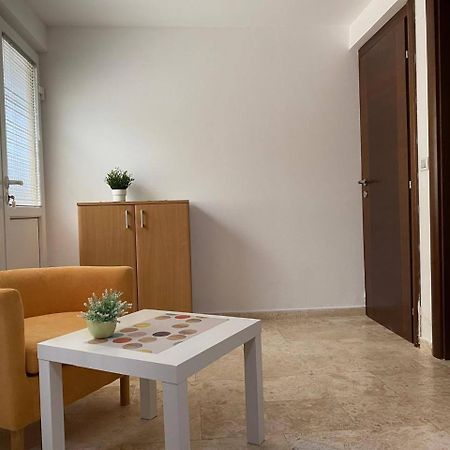 Apartman Marija Lux Sveti Stefan Exterior photo